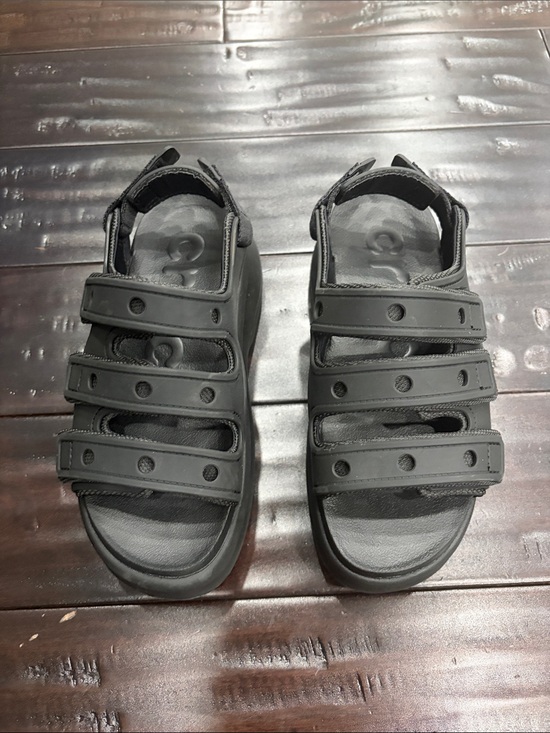 CROCS Shoes - CROCS womens Black Multi-Strap Sport Sandals